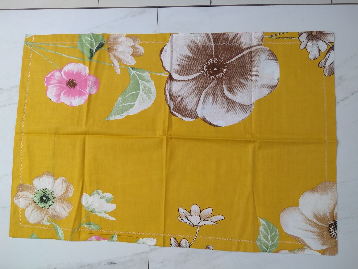 Little Flower bedspread